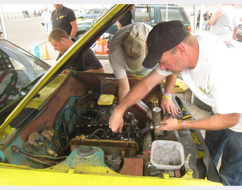 Illustration for article titled Brother, Can You Spare A Transmission? Broken Cars At The Goin' For Broken 24 Hours Of LeMons